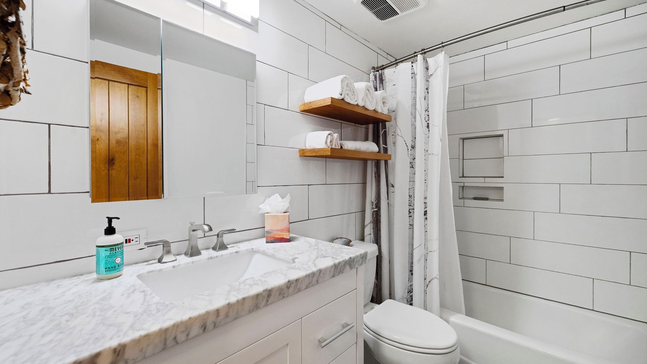Photo of Bathroom in Alpine Meadows