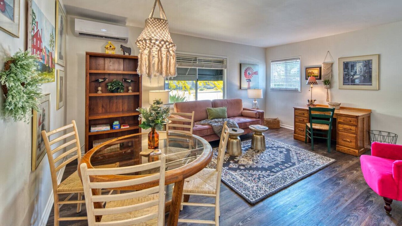 Photo of Livingroom in Monrovia