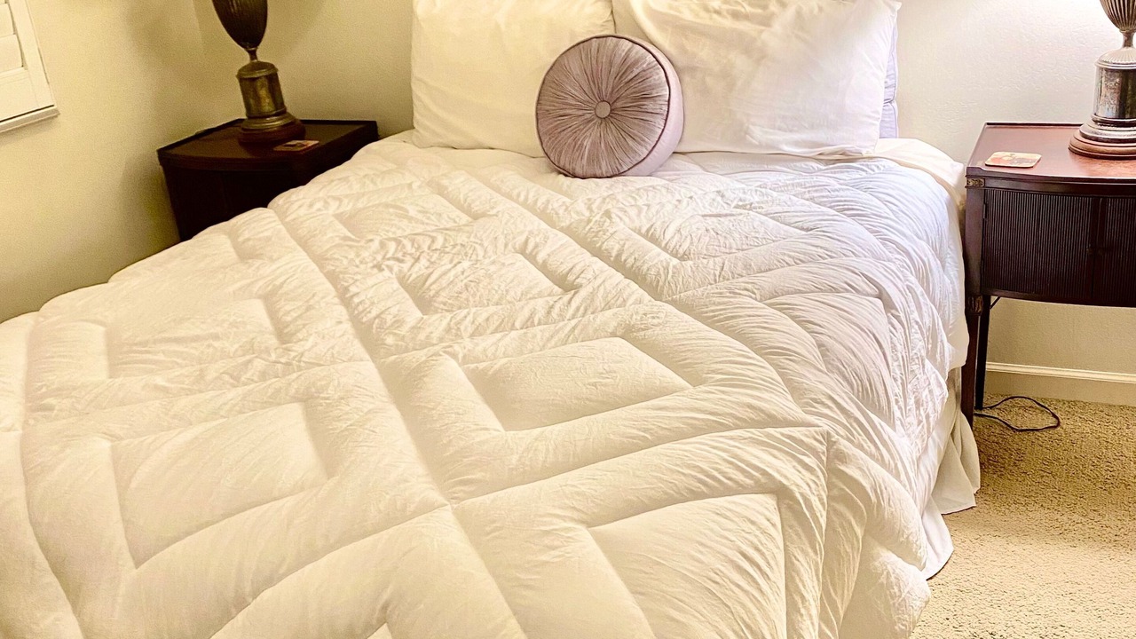 Photo of Bedroom in Del Monte Forest
