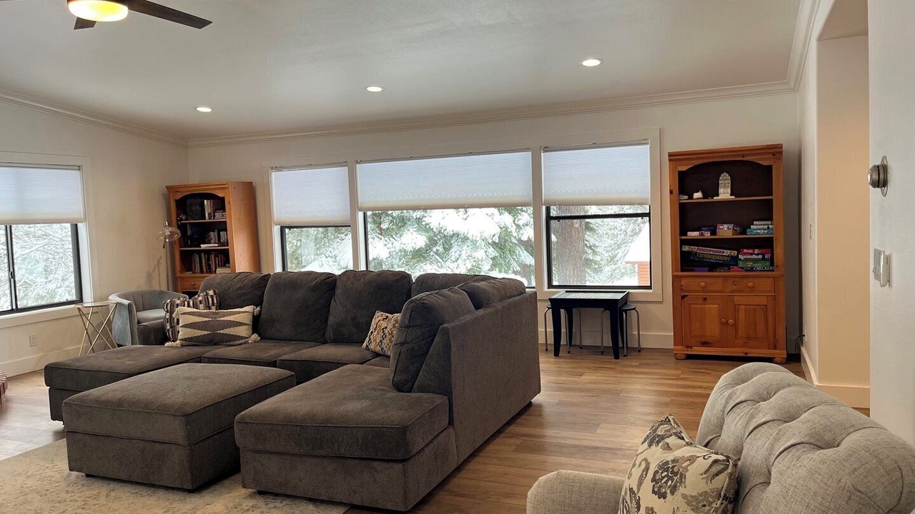 Photo of Livingroom in Lake Almanor West