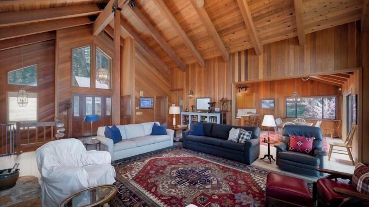 Photo of Bedroom in Lake Almanor West