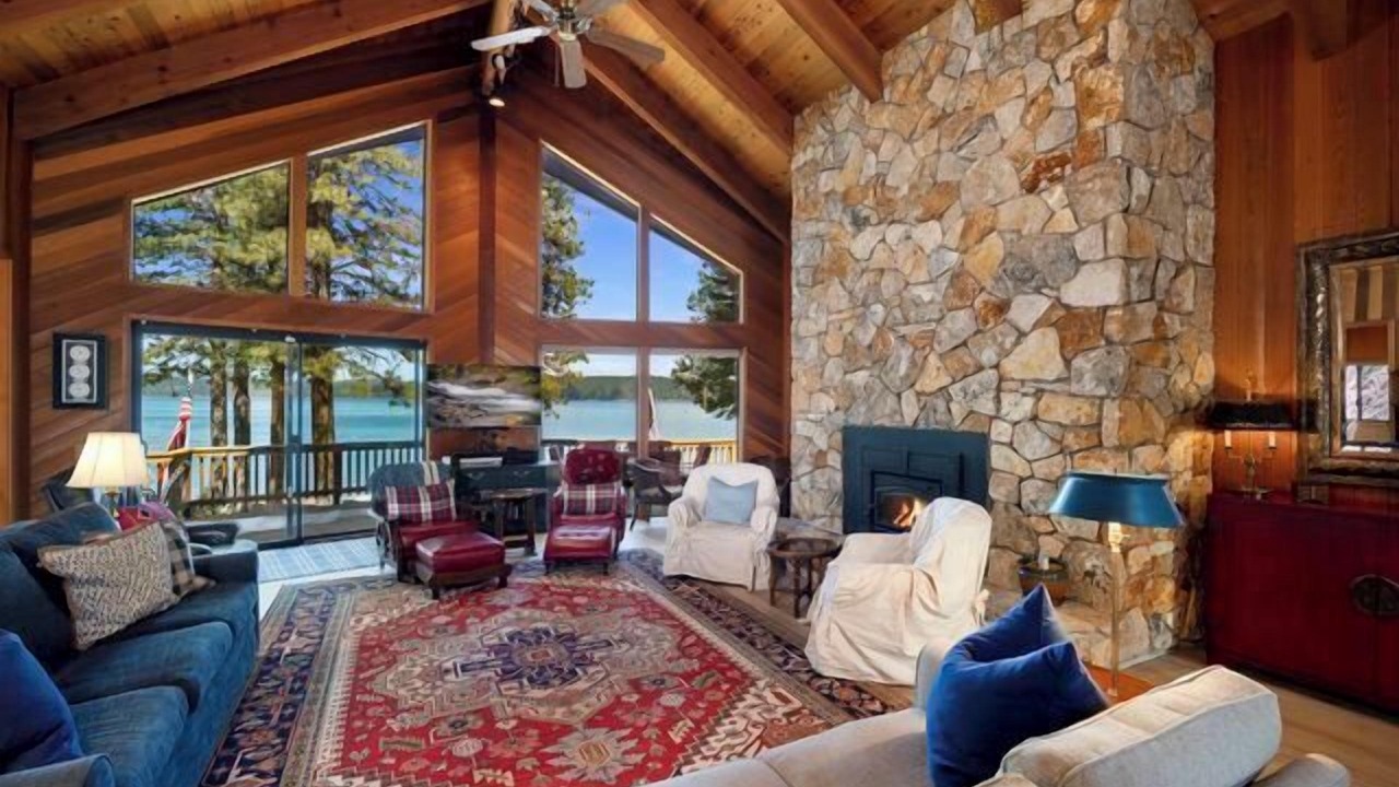 Photo of Bedroom in Lake Almanor West