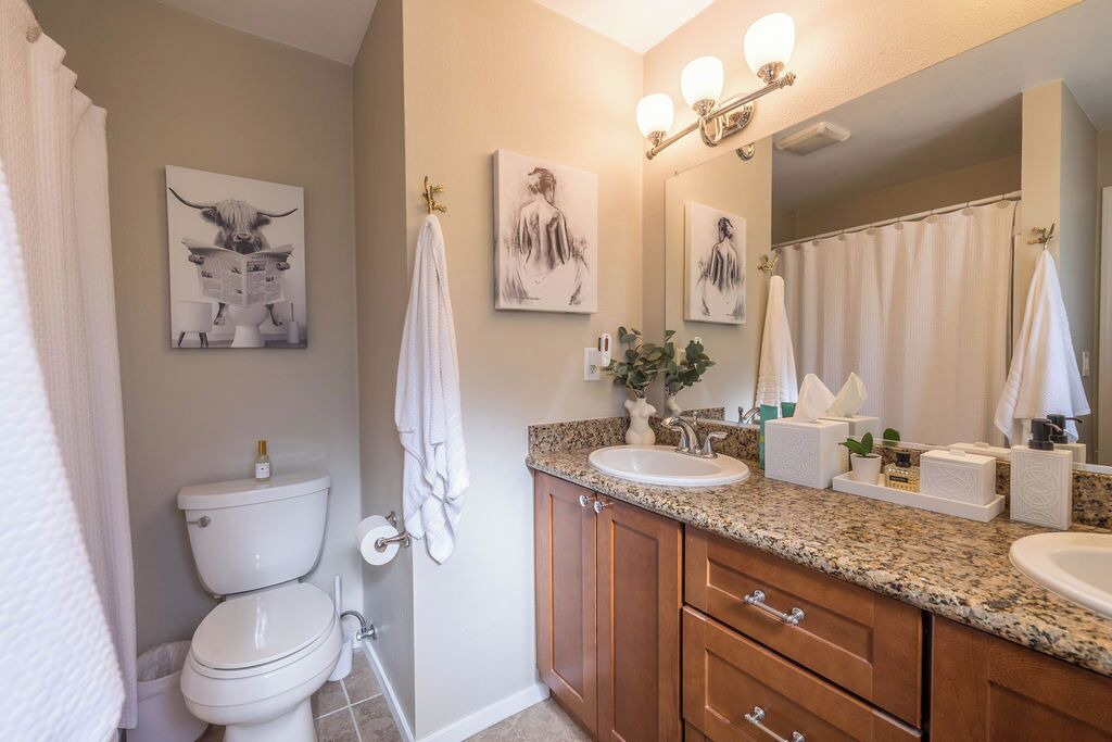 Photo of Bathroom in Birds Landing