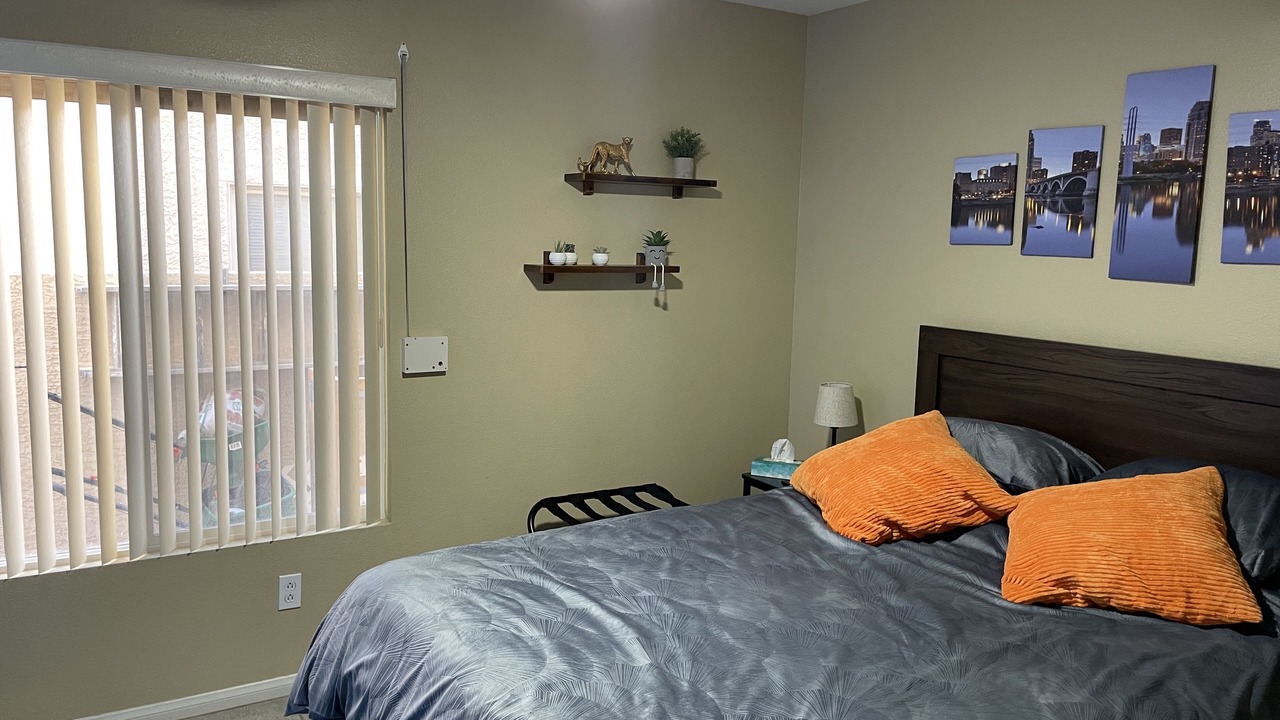 Photo of Bedroom in Silverado Ranch
