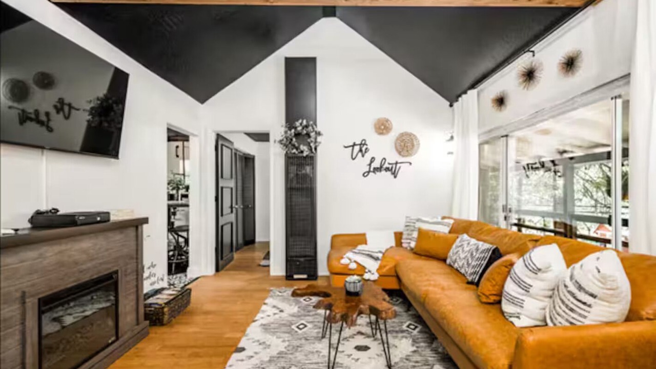 Photo of Livingroom in Long Barn