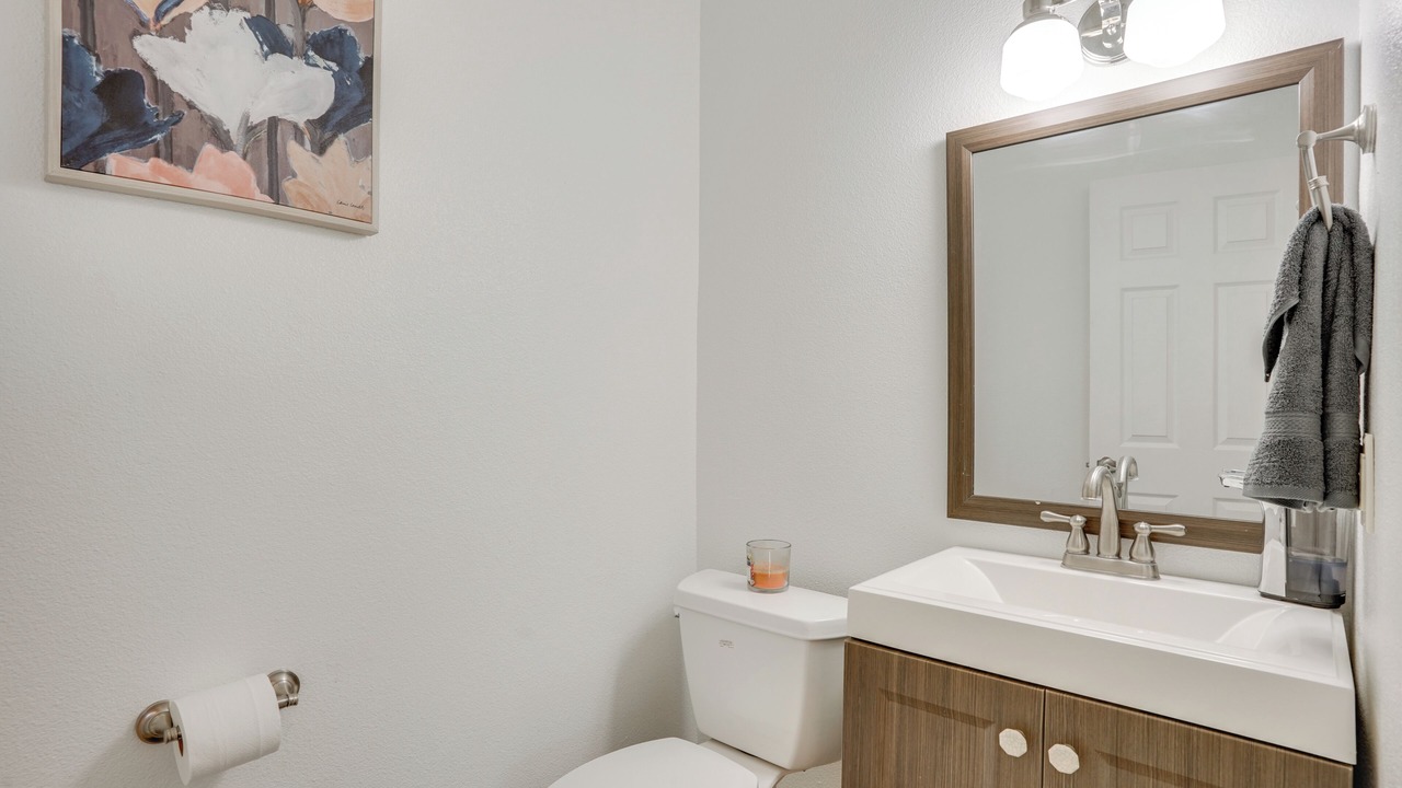 Photo of Bathroom in Lake Elsinore