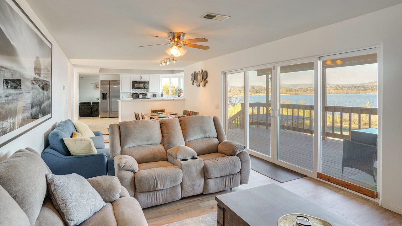 Photo of Bedroom in Lake Elsinore