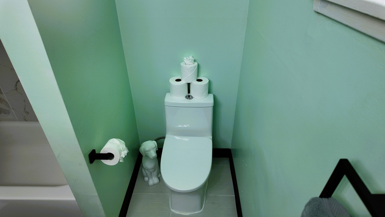 Photo of Bathroom in Sierra Tract