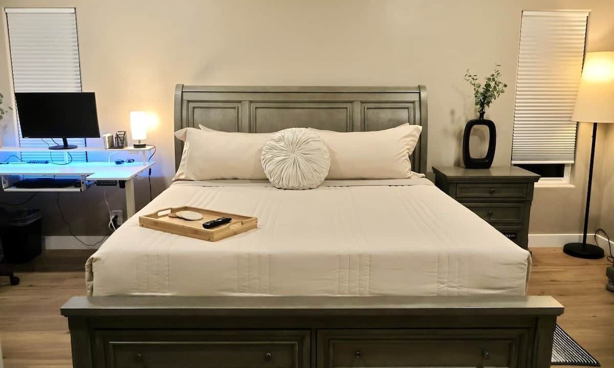 Photo of Bedroom in Mira Mesa