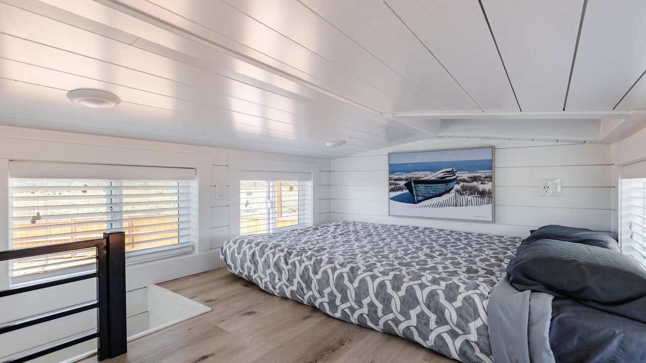Photo of Bedroom in Apple Valley