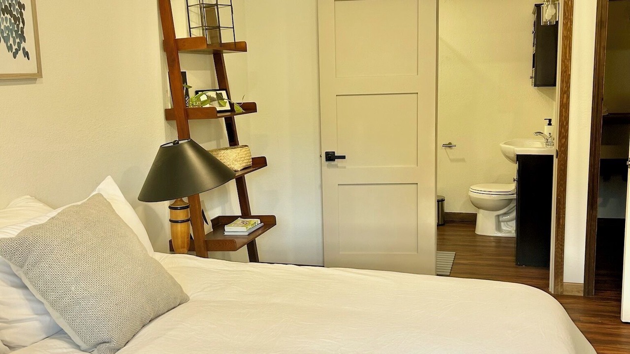 Photo of Bedroom in Myers Flat