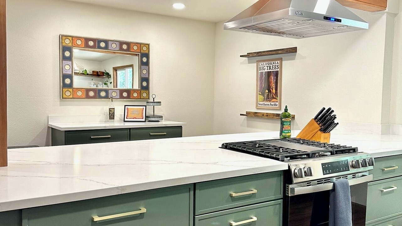 Photo of Kitchen in Myers Flat