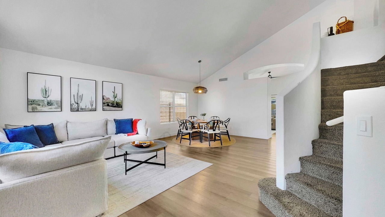 Photo of Livingroom in Sunland Village