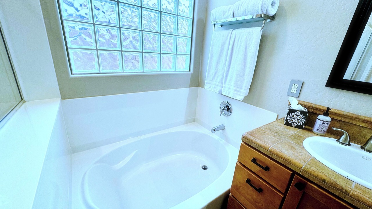Photo of Bathroom in Fox Crossing