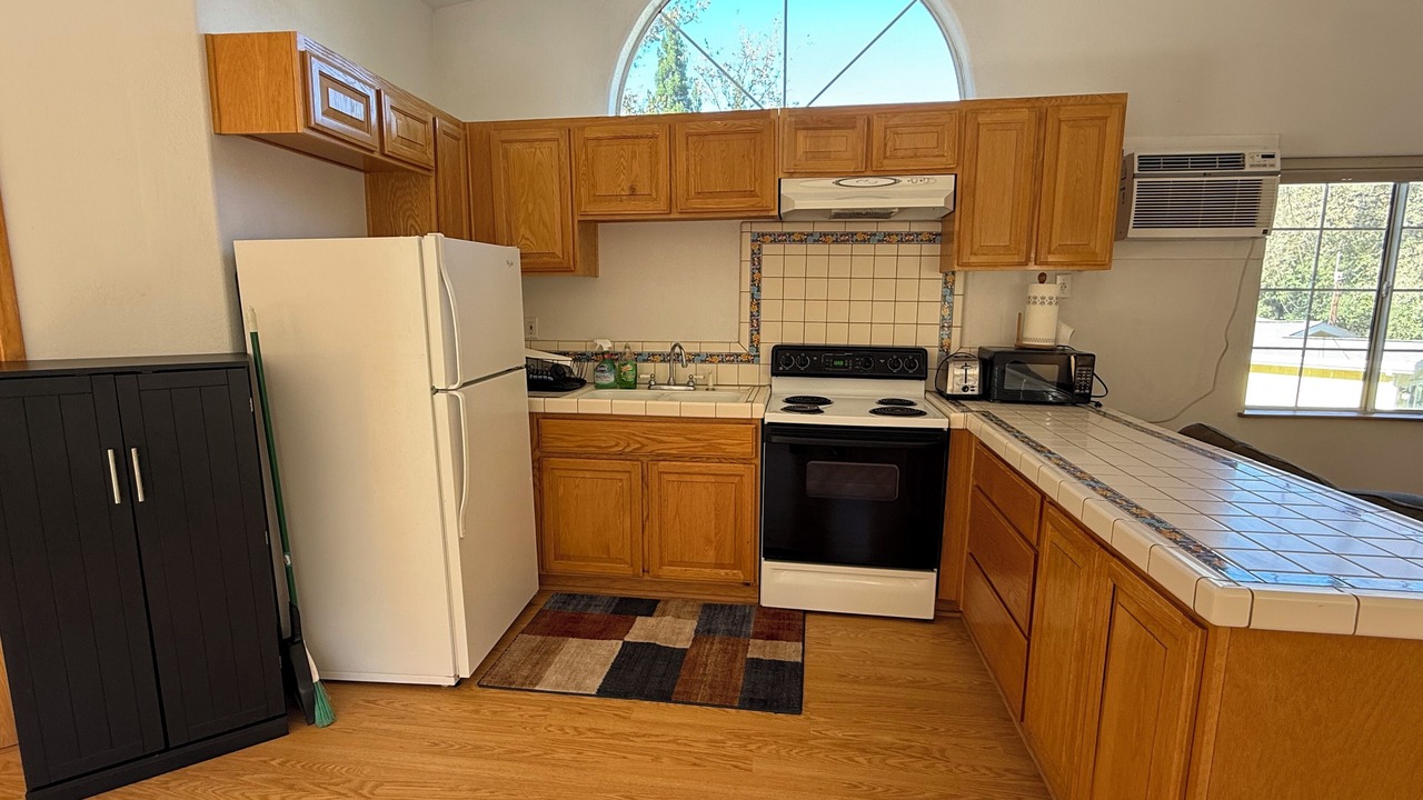 Photo of Kitchen in Rackerby