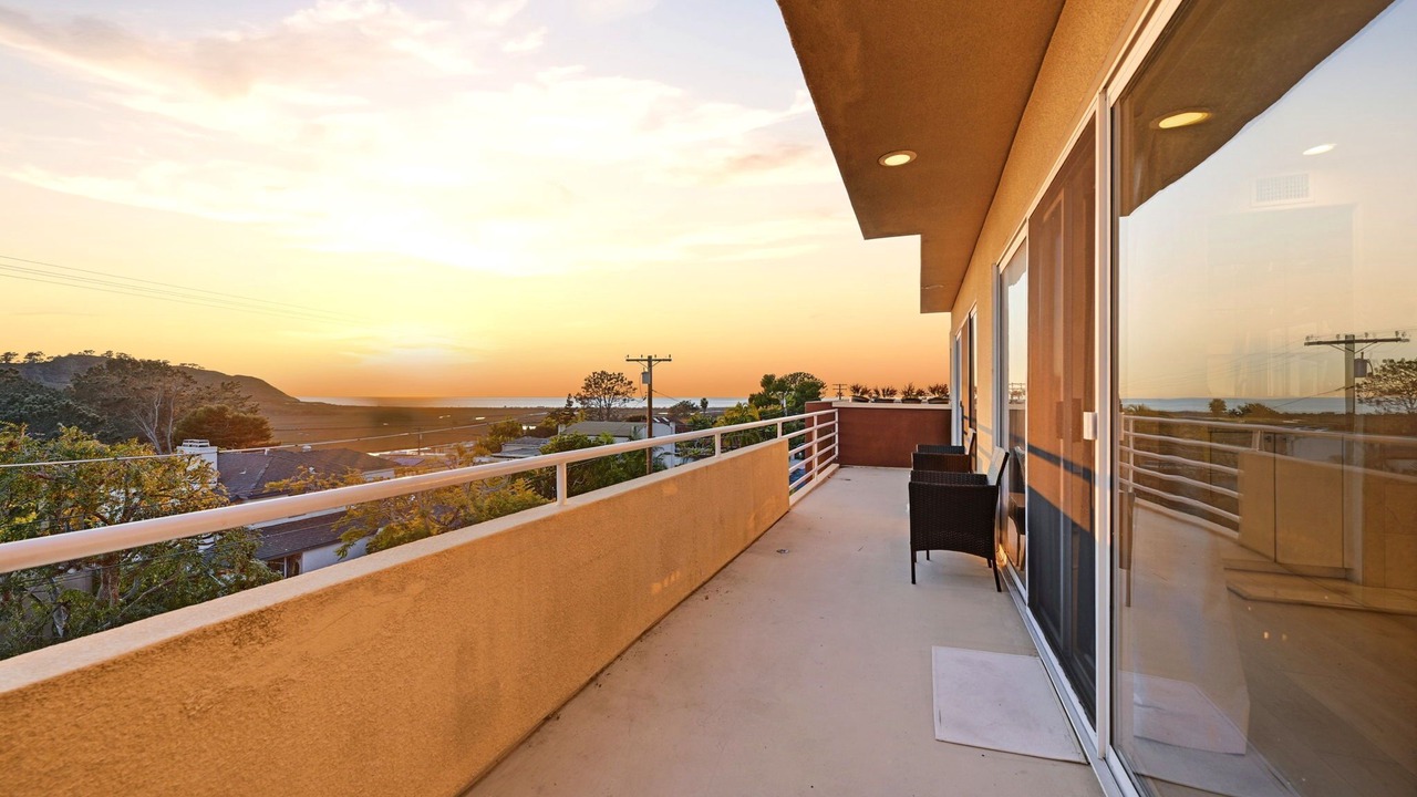 Photo of Patio Balcony in Del Mar Heights
