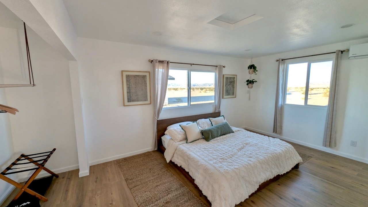 Photo of Bedroom in Twentynine Palms