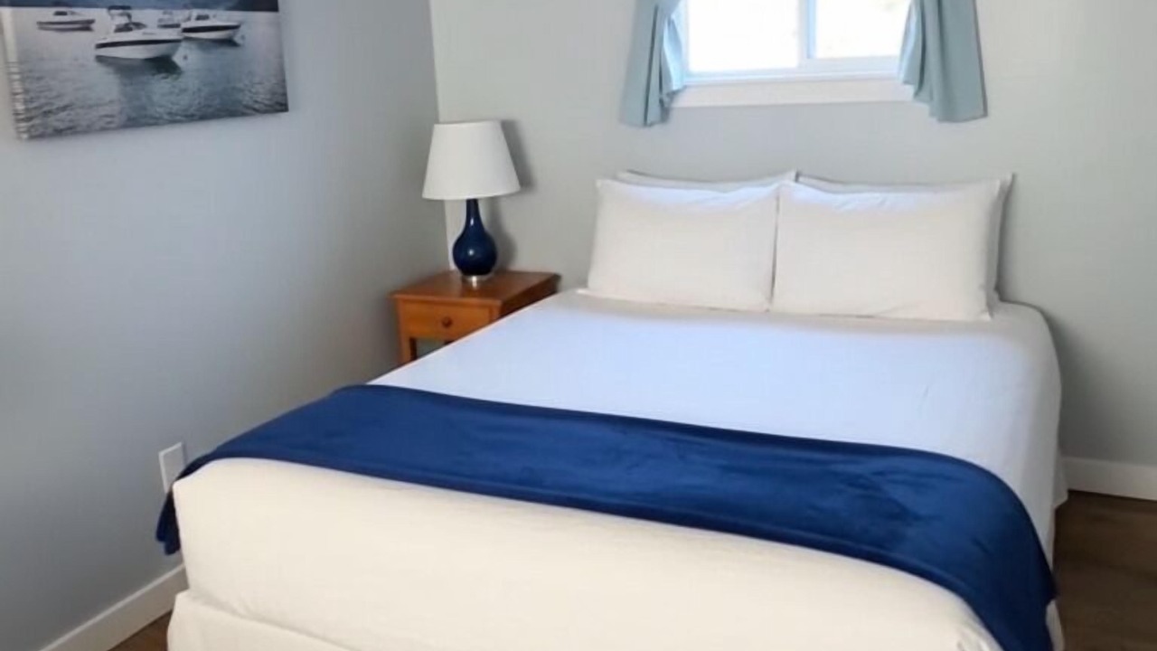 Photo of Bedroom in Lakehead-Lakeshore