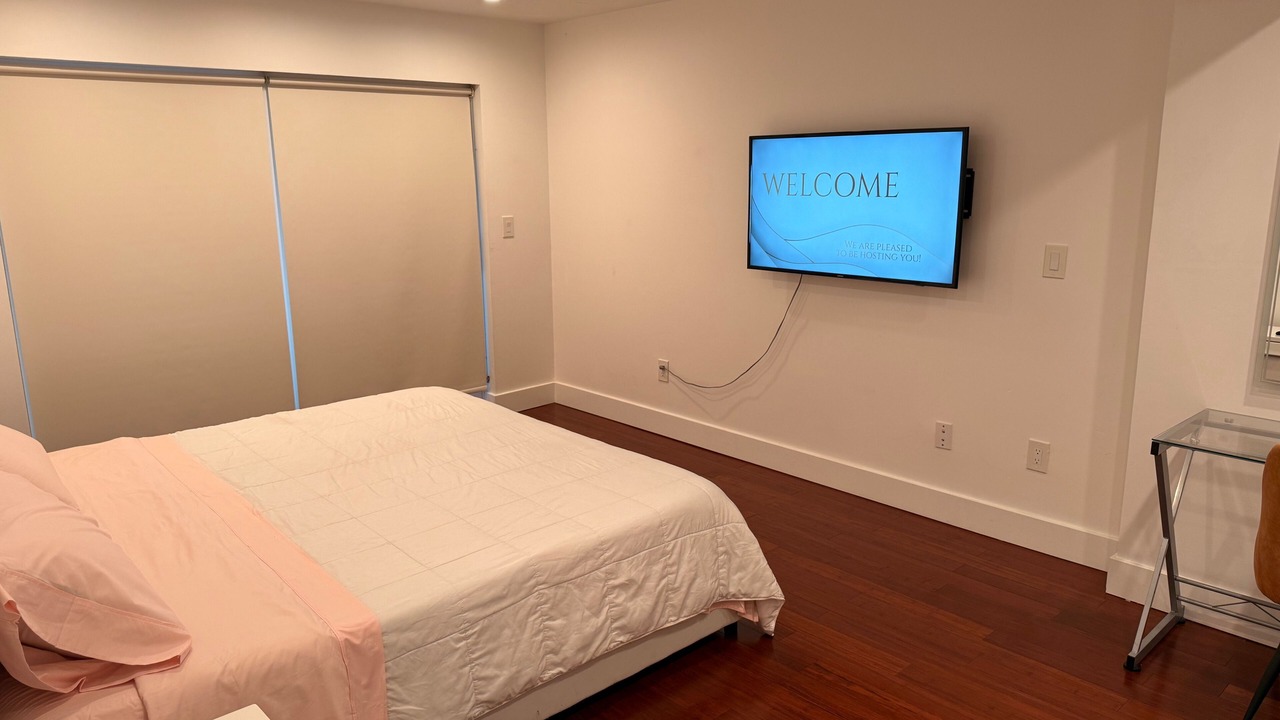 Photo of Bedroom in Corte Madera