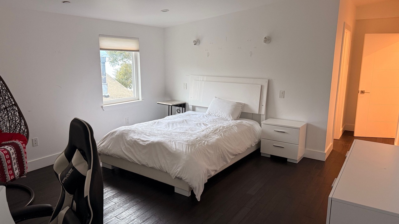 Photo of Bedroom in Corte Madera