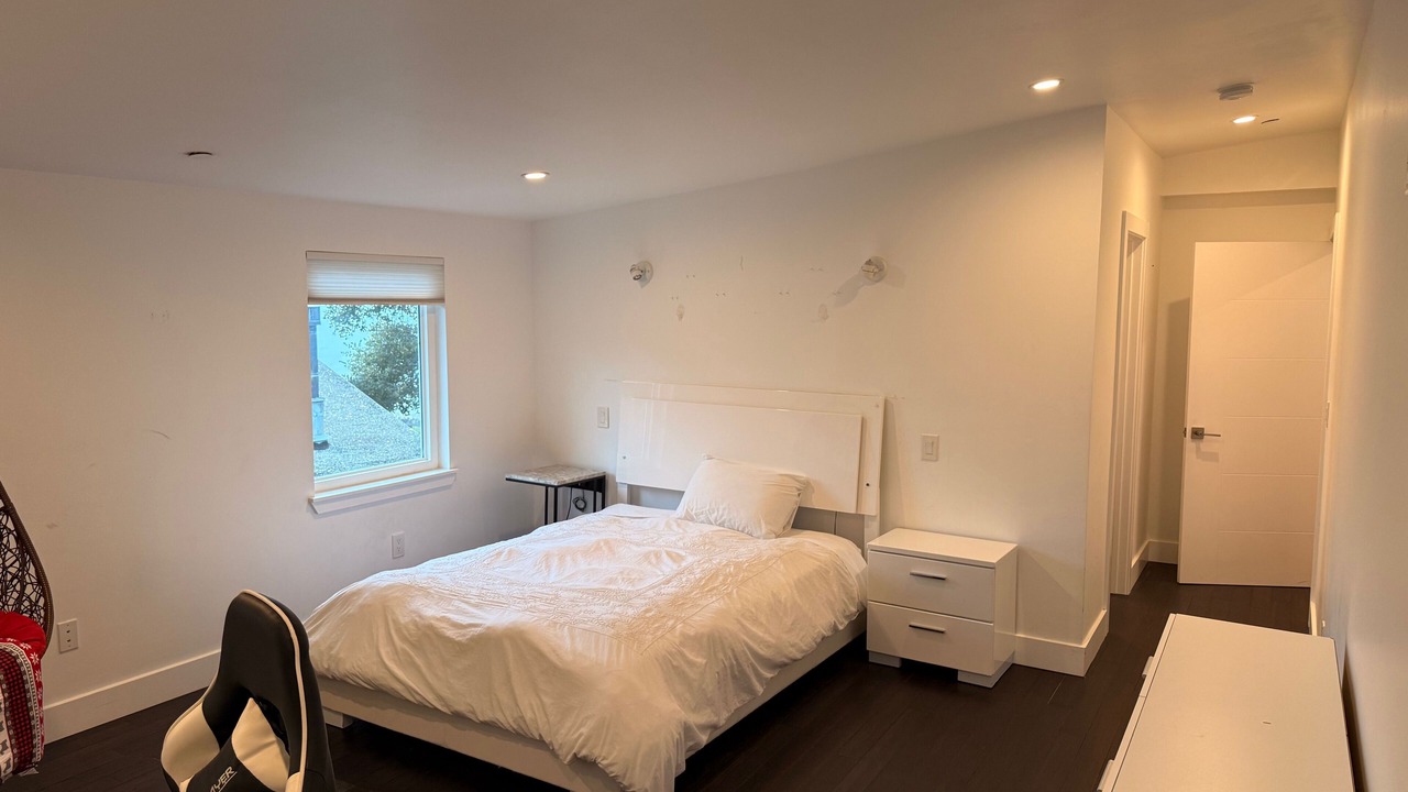 Photo of Bedroom in Corte Madera