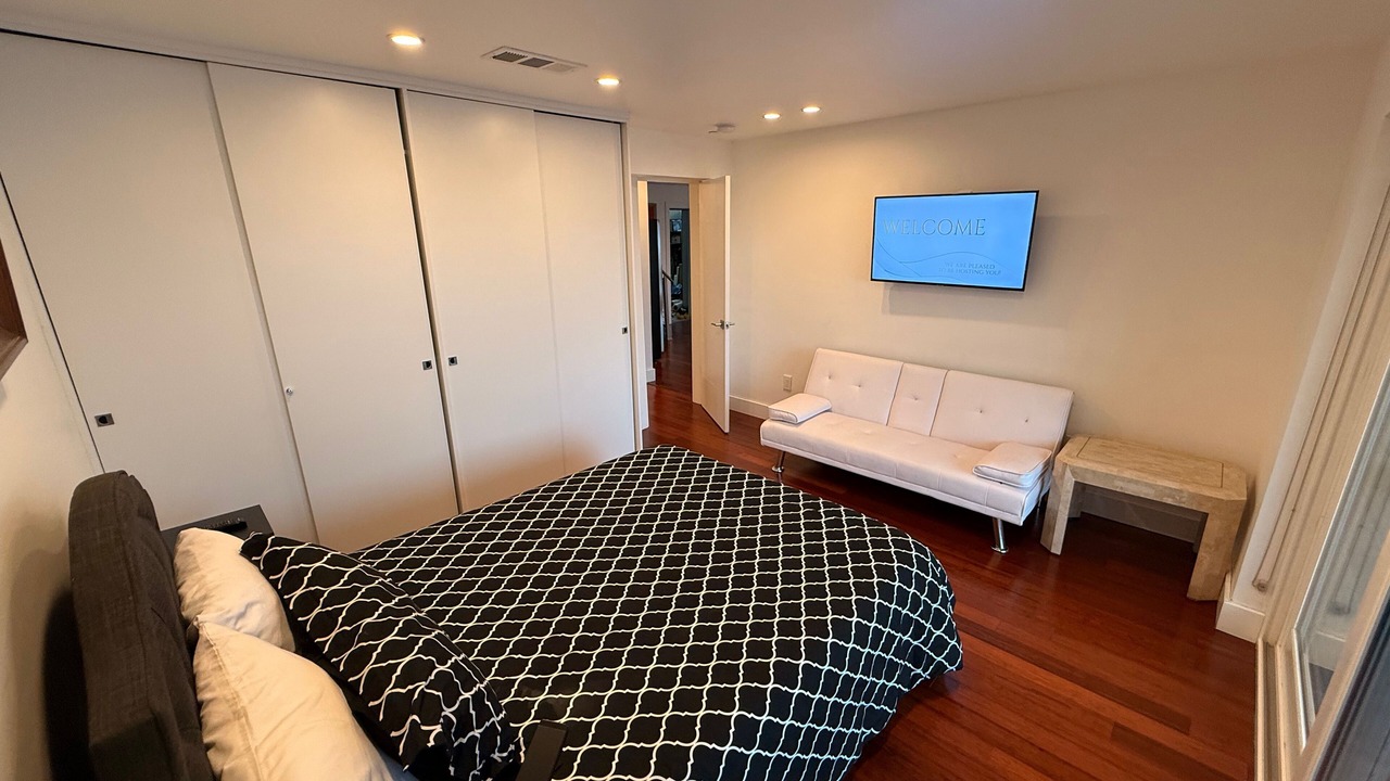 Photo of Bedroom in Corte Madera
