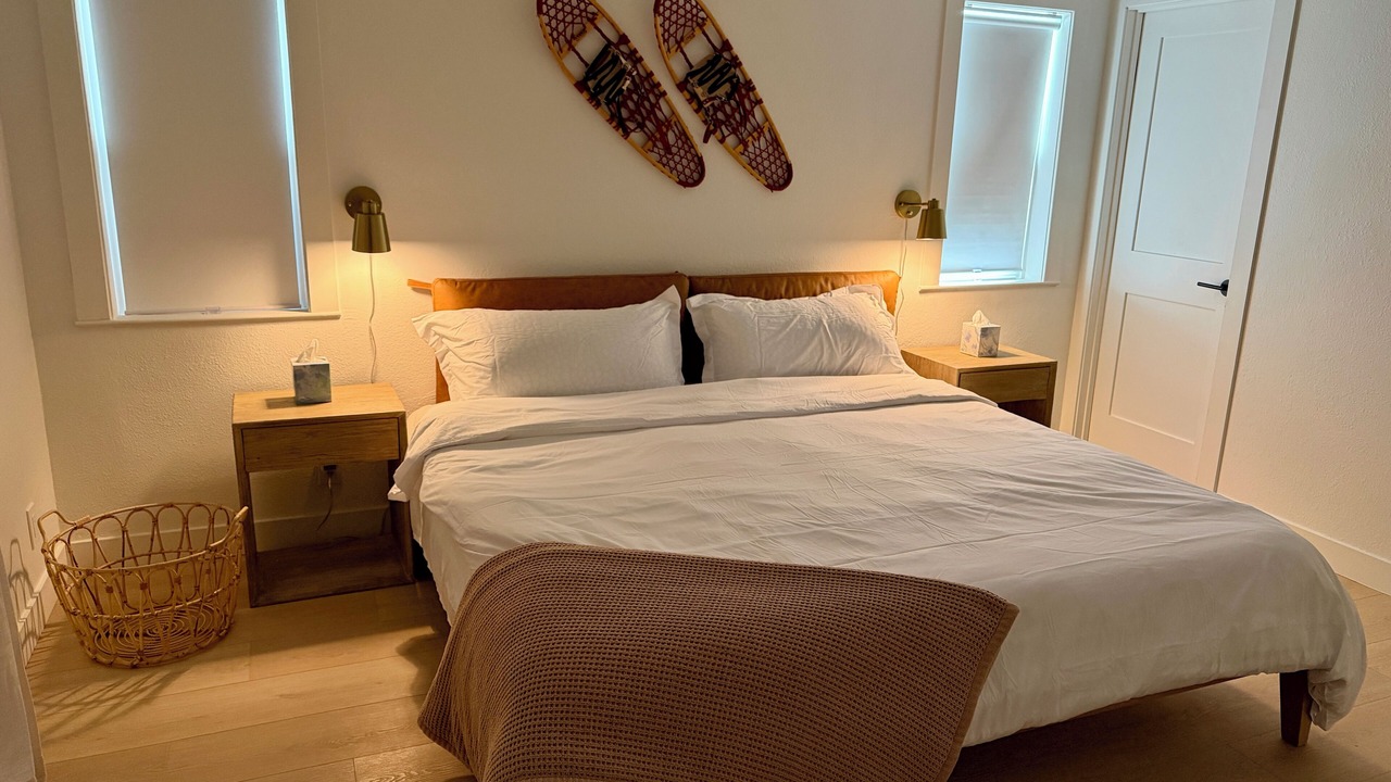 Photo of Bedroom in Tahoe Island