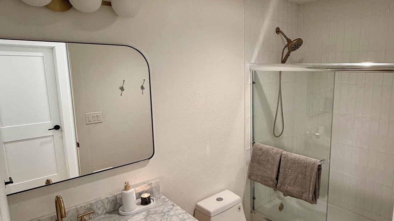 Photo of Bathroom in Tahoe Island