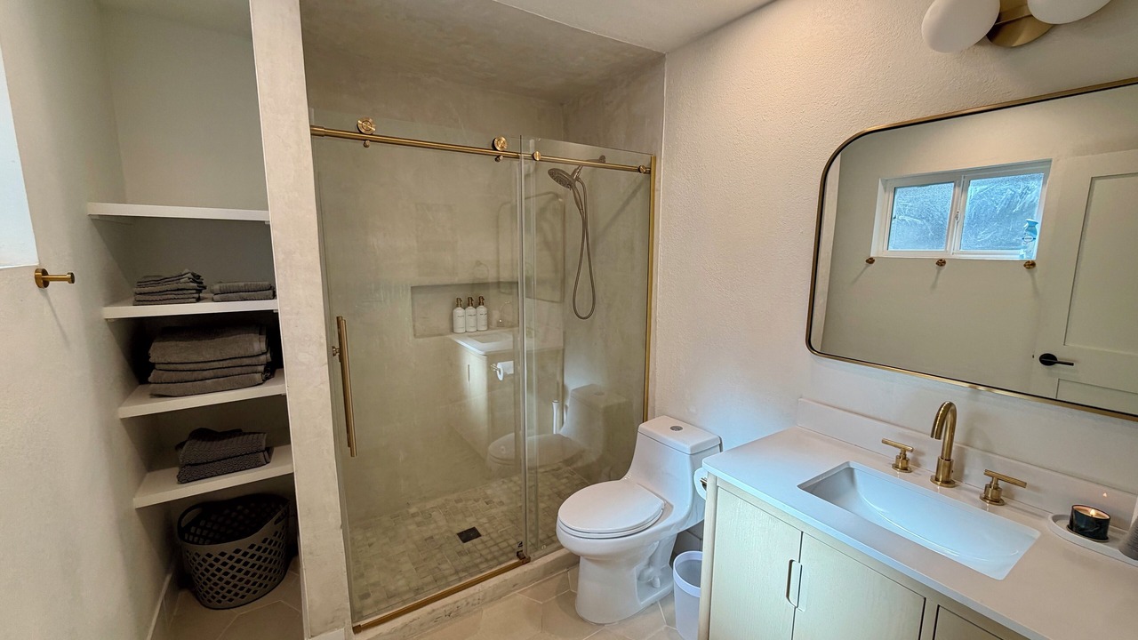 Photo of Bathroom in Tahoe Island