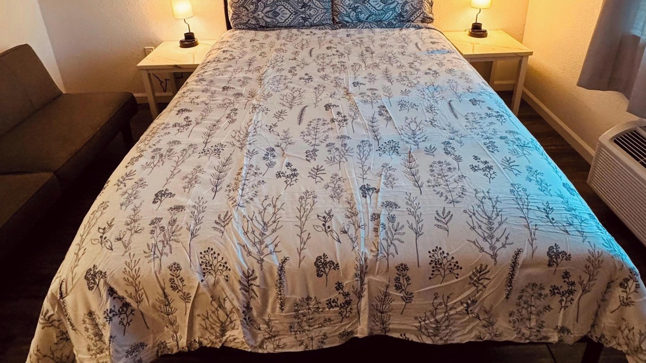 Photo of Bedroom in Brownsville