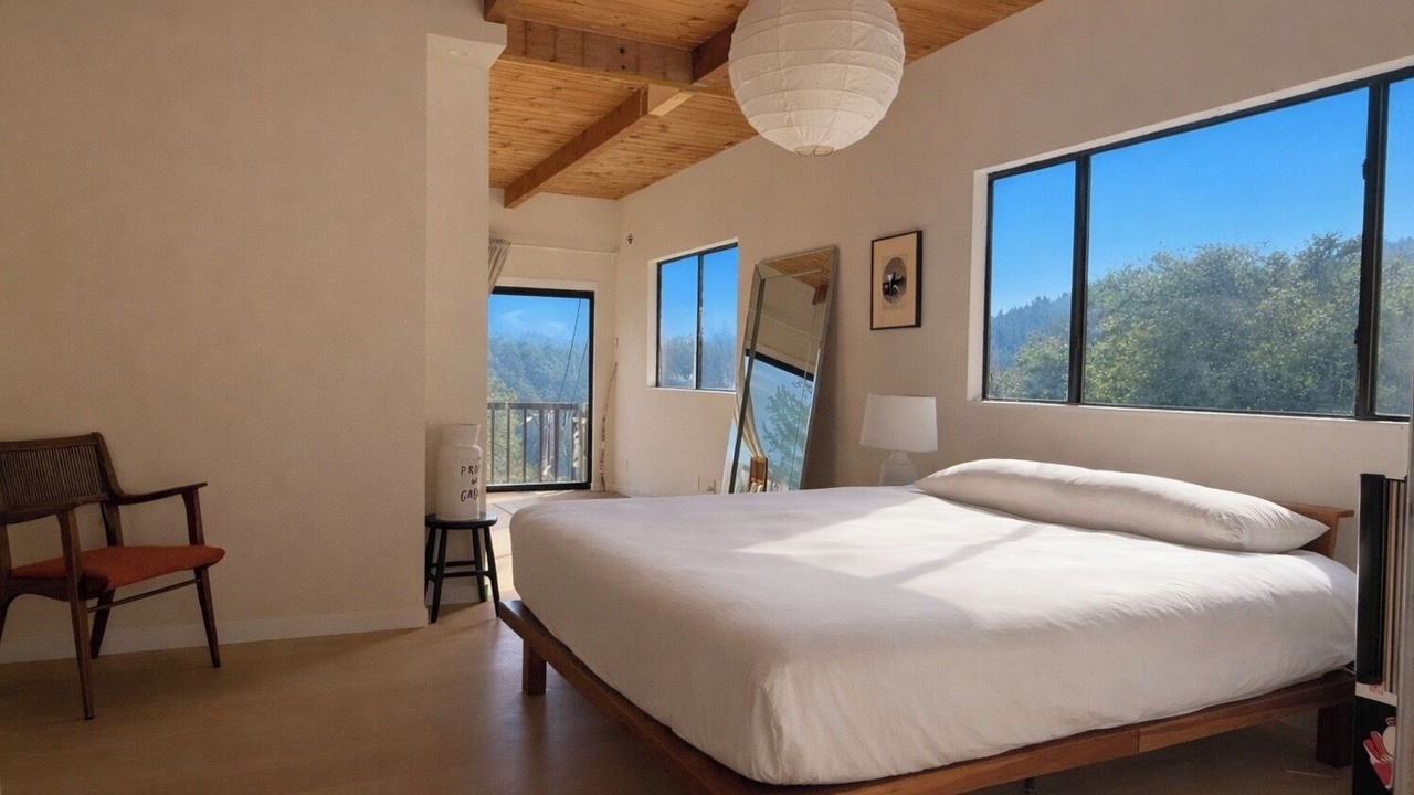 Photo of Bedroom in Lagunitas