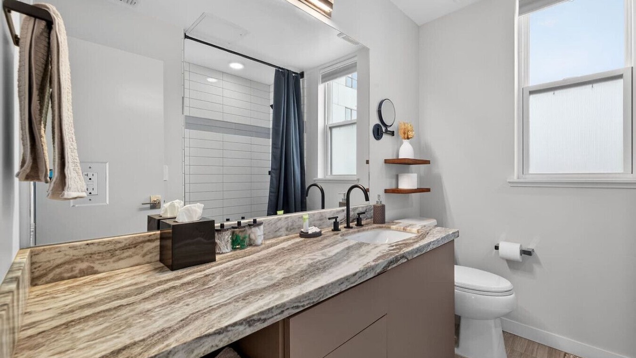 Photo of Bathroom in Downtown Sacramento