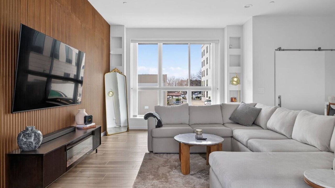 Photo of Livingroom in Downtown Sacramento