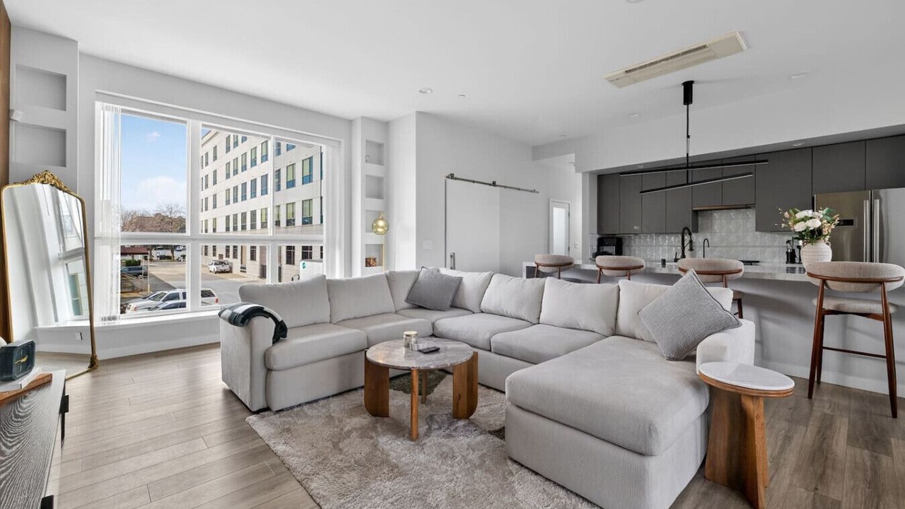 Photo of Livingroom in Downtown Sacramento