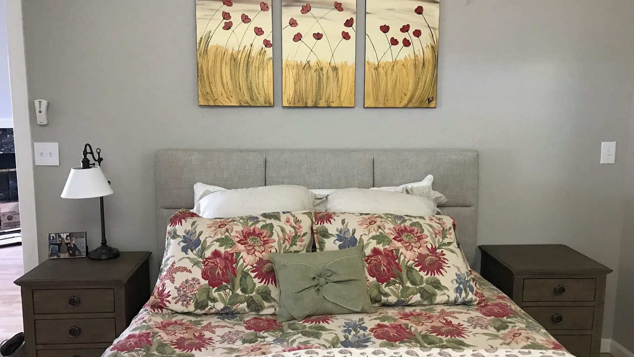 Photo of Bedroom in Rose Garden