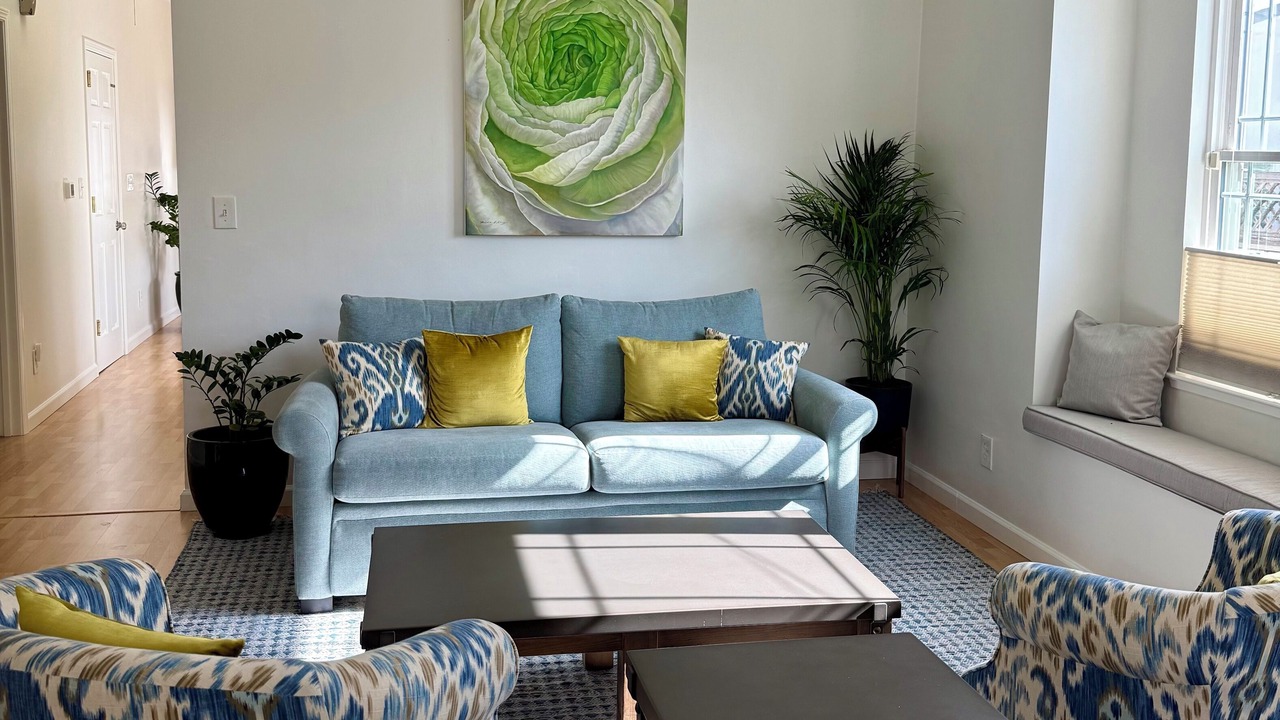 Photo of Livingroom in Rose Garden
