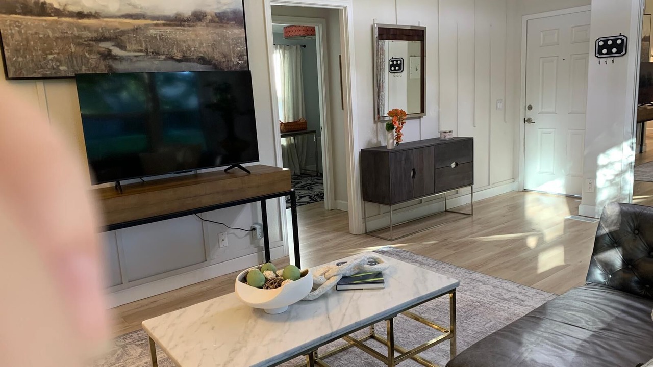 Photo of Livingroom in Alamo