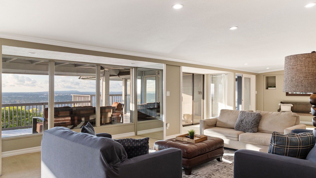 Photo of Livingroom in Windsor Hills
