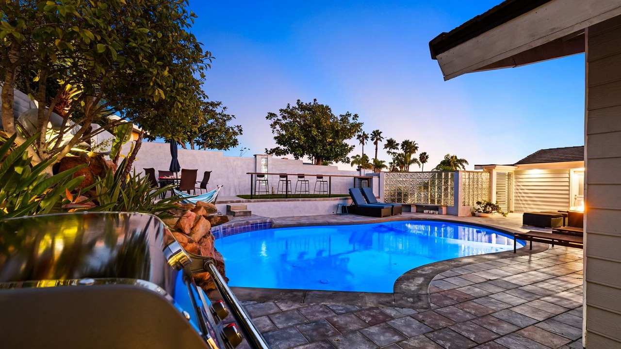 Photo of Outdoor in Windsor Hills
