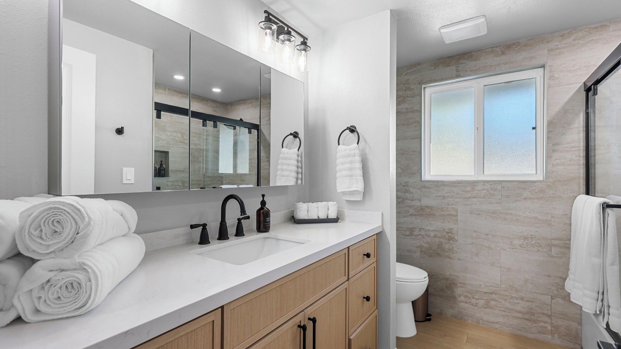 Photo of Bathroom in Charter Oak