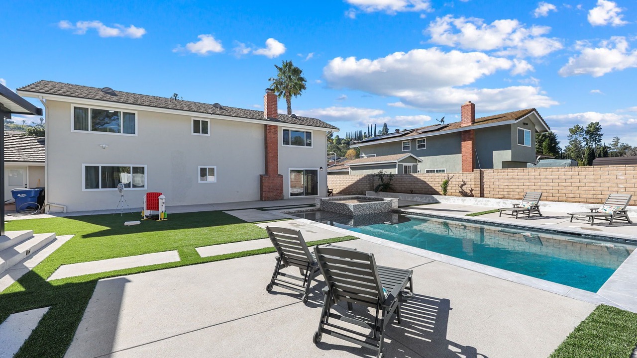 Photo of Outdoor in Charter Oak