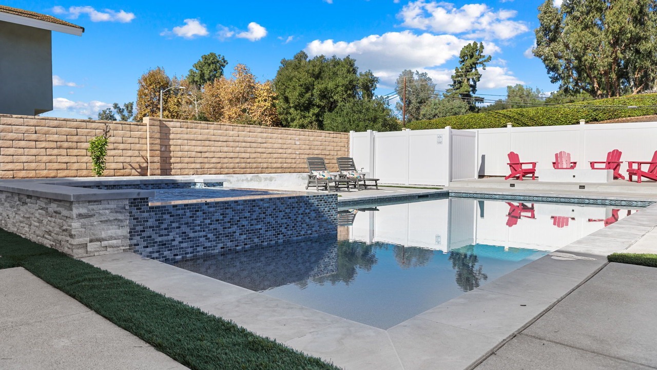 Photo of Outdoor in Charter Oak