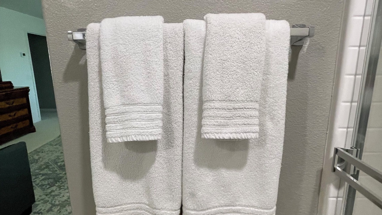 Photo of Bathroom in Olivehurst
