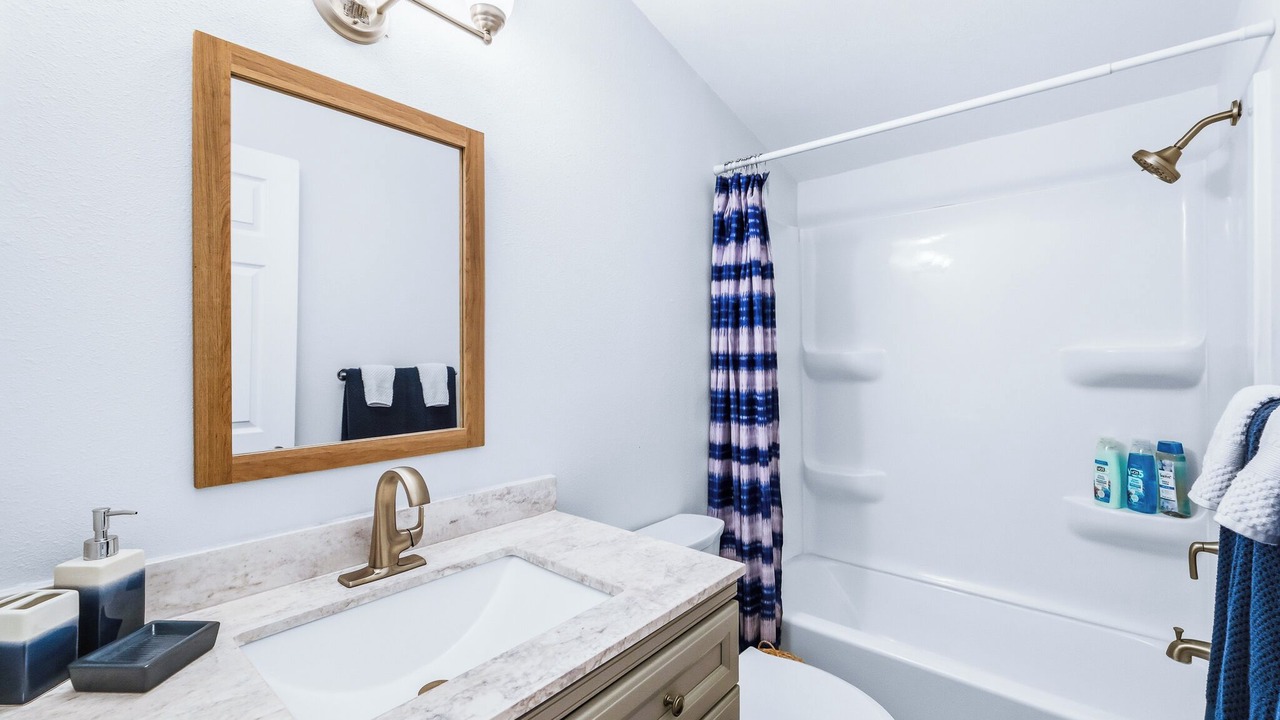 Photo of Bathroom in Holiday Shores