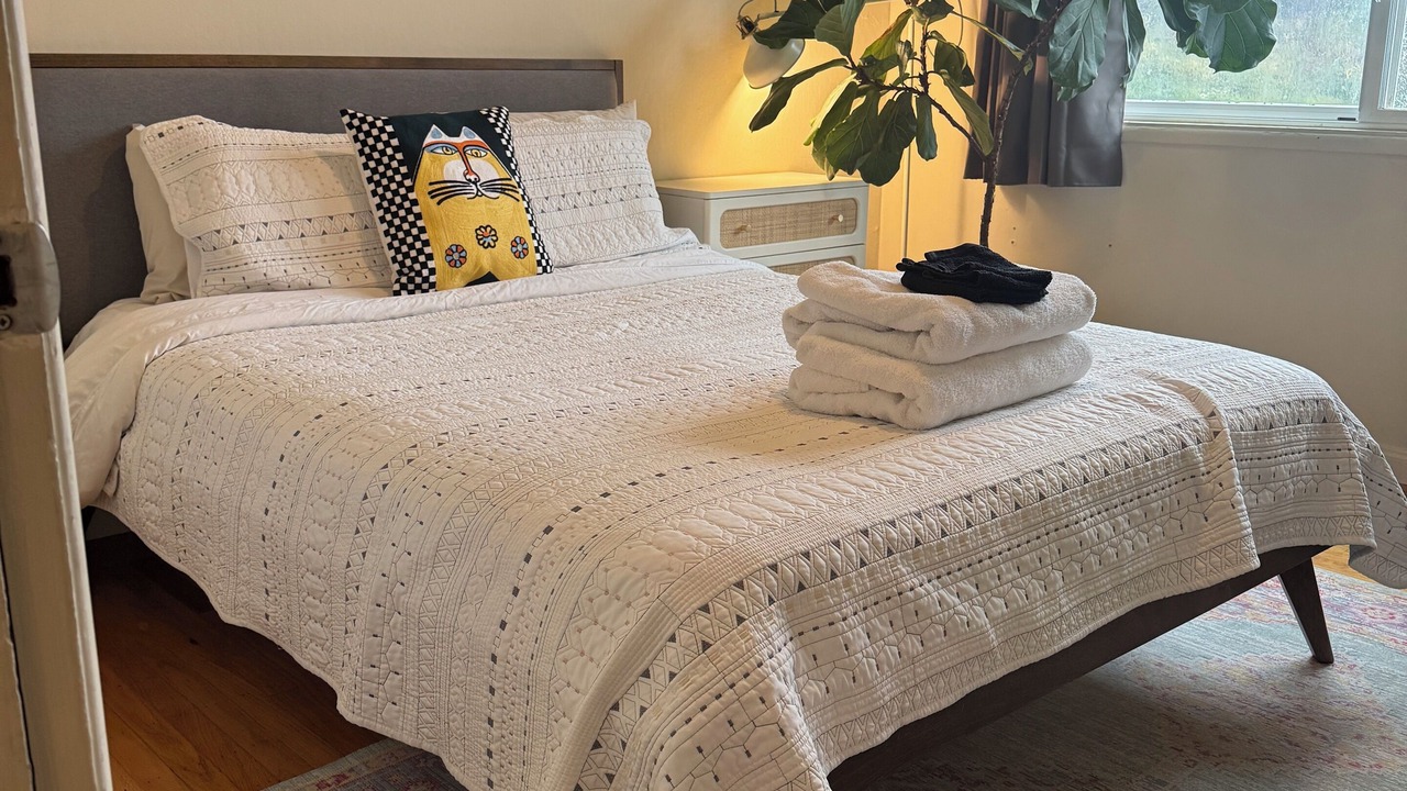 Photo of Bedroom in Westlake