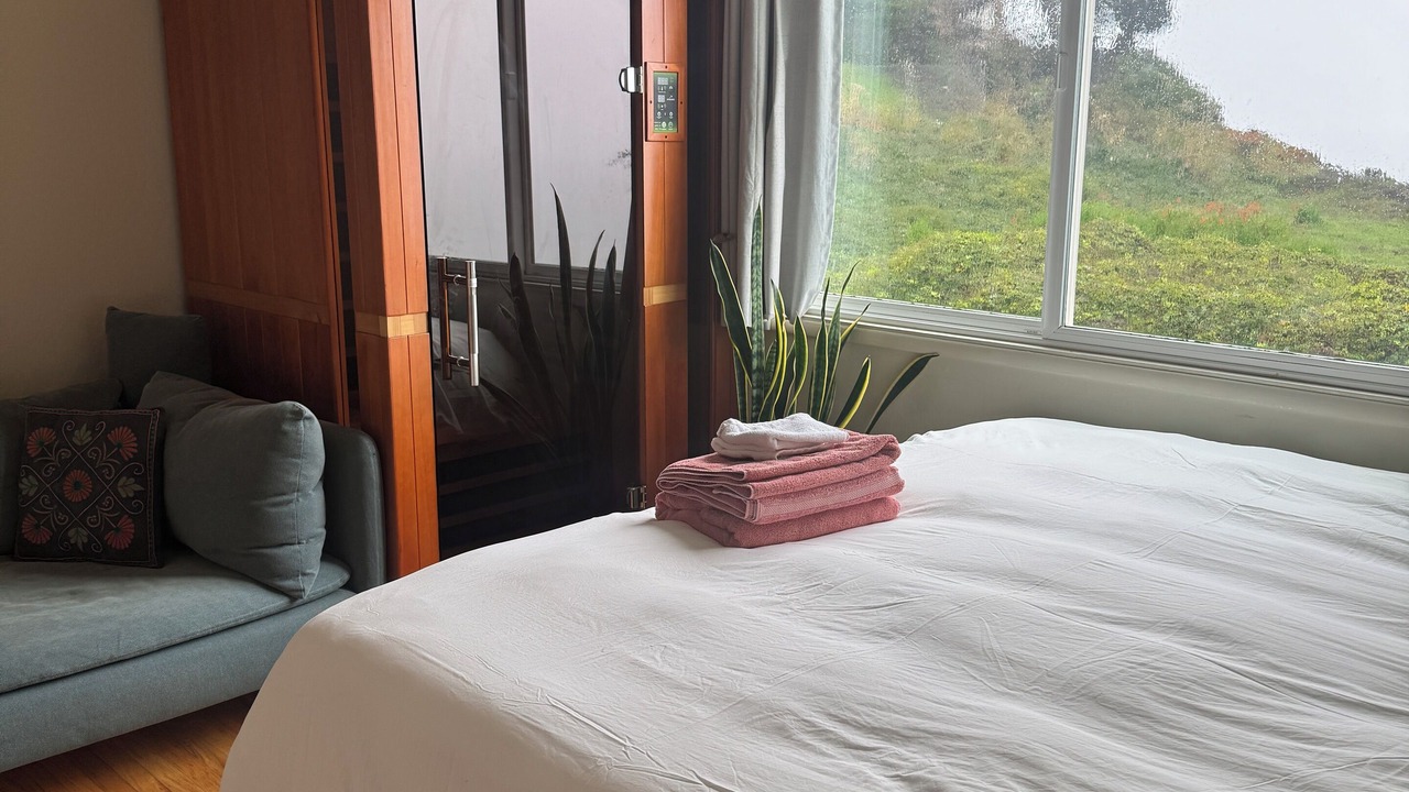 Photo of Bedroom in Westlake
