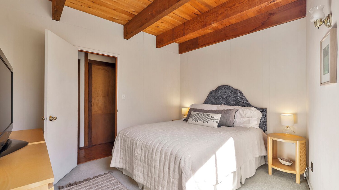 Photo of Bedroom in Bolinas