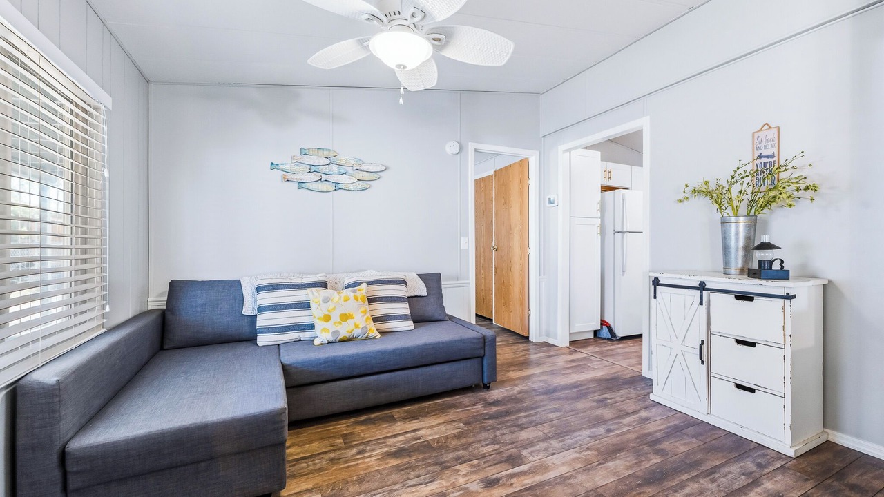 Photo of Livingroom in Holiday Shores