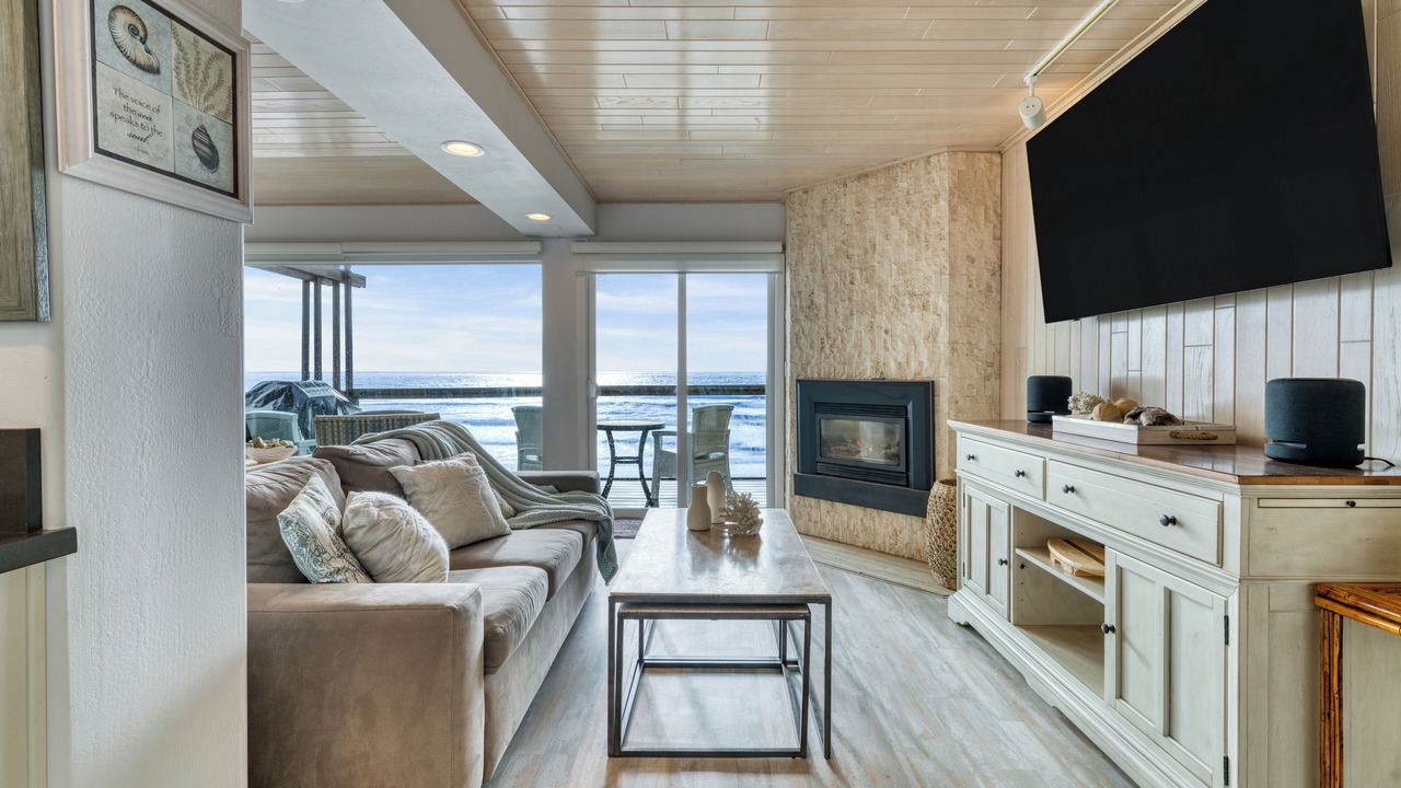 Photo of Livingroom in La Selva Beach
