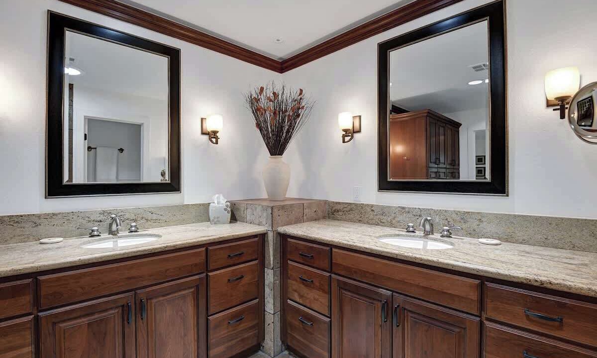 Photo of Bathroom in Palm Desert